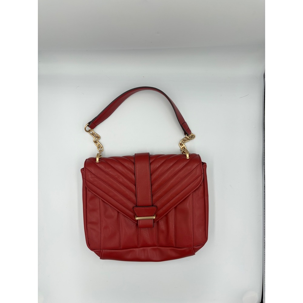 Red Quilted Shoulder Bag Gold Chain Hardware Chevron Stitching Snap Closure